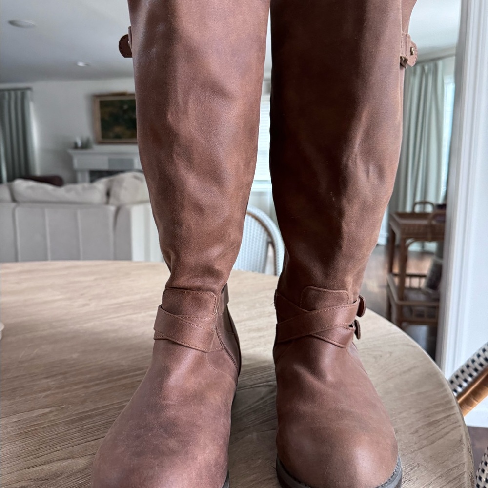 Classic Brown Women's Combat Boots
